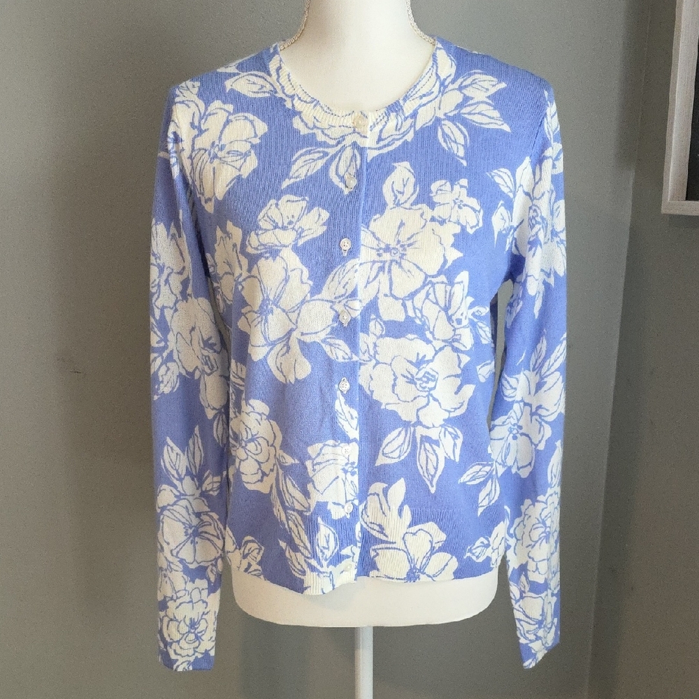 Croft & Barrow Floral Cardigan Sweater NWOT Size Small